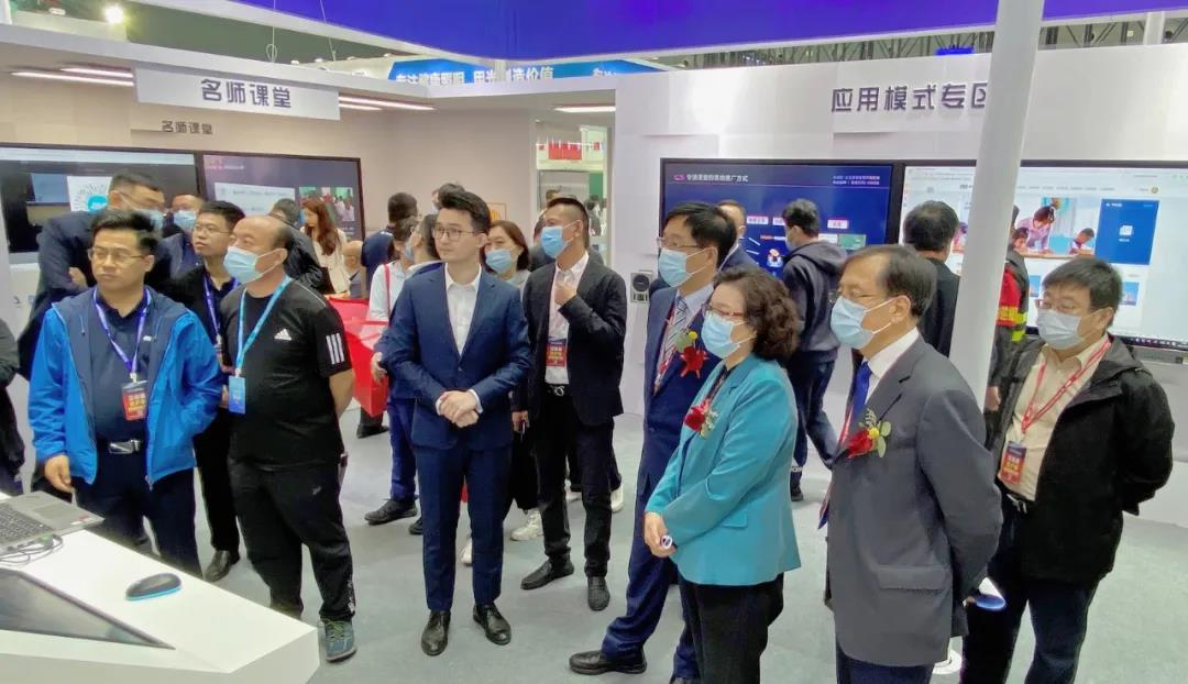 河北展，奧威亞“三個課堂”引全場矚目