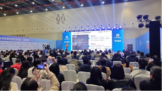 智匯荊楚，共創(chuàng)未來，奧威亞與高校共繪數(shù)字化轉(zhuǎn)型藍(lán)圖