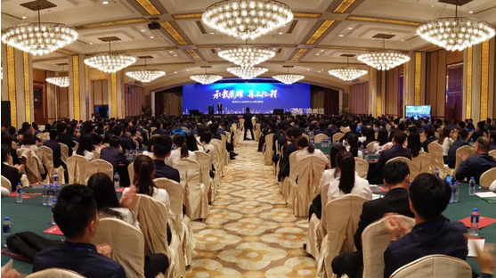 奧威亞：揚帆再起航，再戰(zhàn)新征程，開創(chuàng)新輝煌