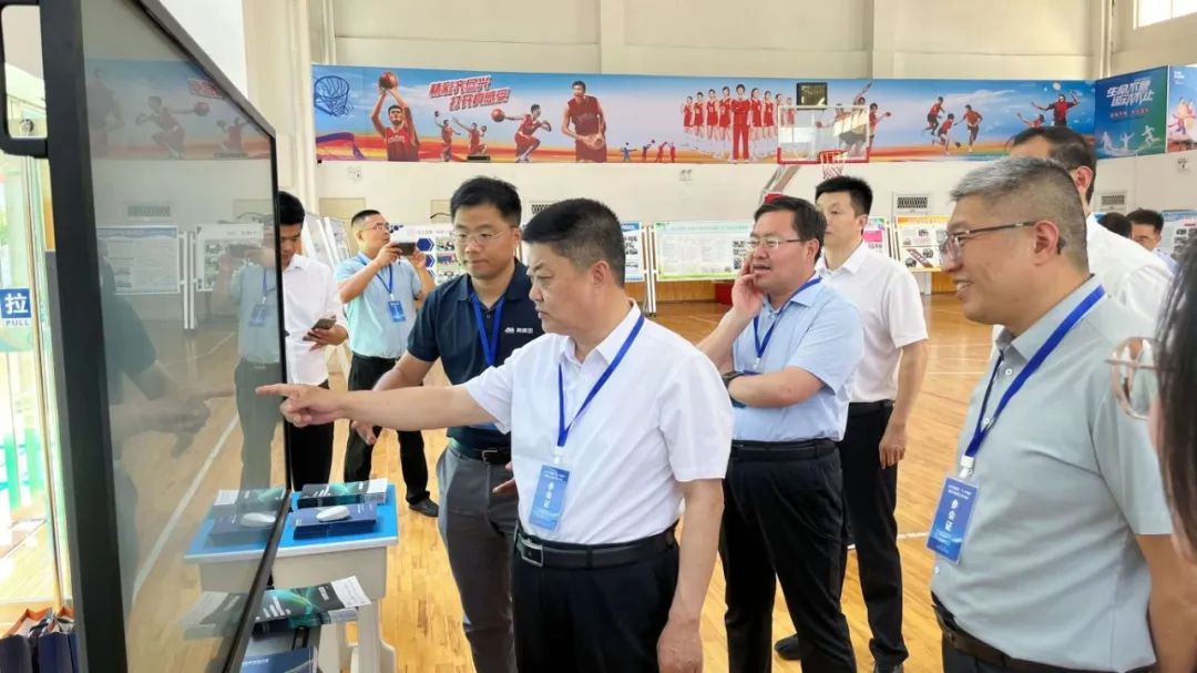 山東省“三個(gè)課堂”建設(shè)與應(yīng)用工作會，奧威亞AI助力“三個(gè)課堂”向深發(fā)展